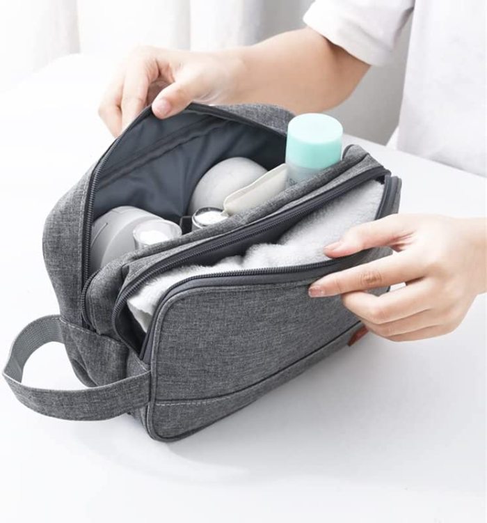 Travel Toiletry Bag for Men Hanging Dopp Kit Shaving Bag Portable Toiletry Organizer Separate Dry and Wet Cosmetic Bag (Grey)