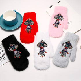 Cartoon cute rabbit wool gloves
