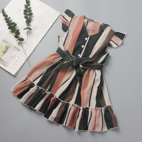 Vertical stripe, color contrast, belt, waist, fly sleeve, stitched skirt