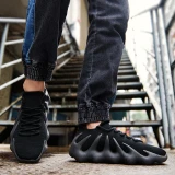 2021 Summer Mens Sneakers Designers Shoes For Men Flame Biege Breathable Soft Sole Lace-up Male Footwear Black Zapatos De Hombre
