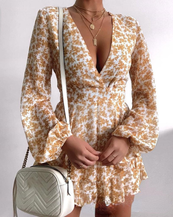 Print, V-neck, dress - no positioning print