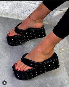 Thick high heels, toe clip, herringbone slippers, willow nails, sandals