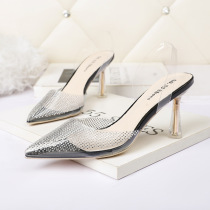 Pointed, shallow mouth, high heels, transparent rhinestones, sandals, thin heels