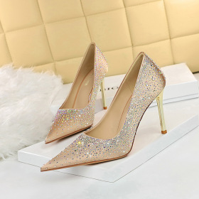 High heels, thin heels, pointed ends, satin, Rhinestone shoes