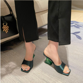 Square head, crystal heel, satin high-heeled sandals