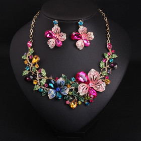 Colorful flowers, crystal diamonds, short collarbone necklace, earring set