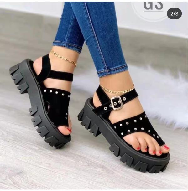 Muffin, thick bottom buckle, toe sandals, rivet round head, thick heels, sandals