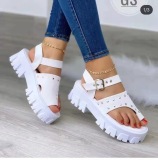 Muffin, thick bottom buckle, toe sandals, rivet round head, thick heels, sandals