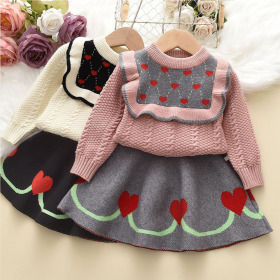 Love, round neck sweater + skirt, knitted skirt