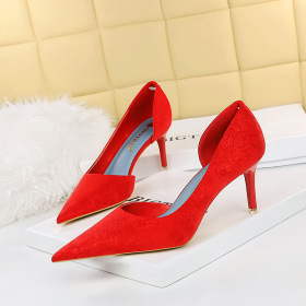 Slim heel, high heel, shallow mouth, pointed toe, side hollow single shoes