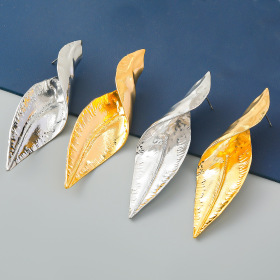 Alloy, curved leaves, earrings