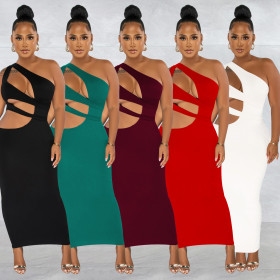 Solid color, sleeveless, long skirt, diagonal collar, dress