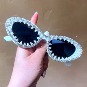 Cat's eye, pearl, diamond sunglasses, sunglasses