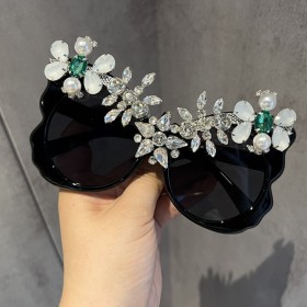 Large frame, sunglasses, luxury chain, butterfly glasses, sunglasses