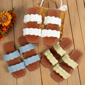 Square head lotus leaf lace slippers Flat bottomed hollow out sandals