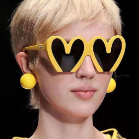 Half frame cute personalized love sunglasses