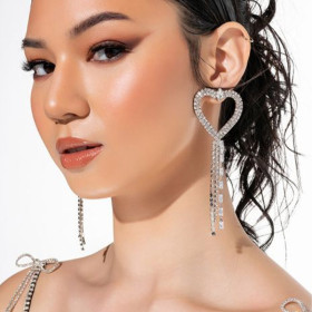 Rhinestone earrings, love tassel earrings, full of diamond jewelry