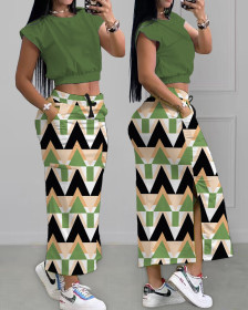 Sleeveless top printed split skirt set