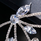 Hollow out rhinestone earrings and temperament accessories