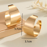 Gold Glossy C-shaped Earrings Luxurious and Niche Geometric Earrings