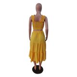 A Two-piece Patchwork Skirt with Pockets That Wraps Around the Chest