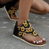 Pinch Toe Printed Flat Sandals