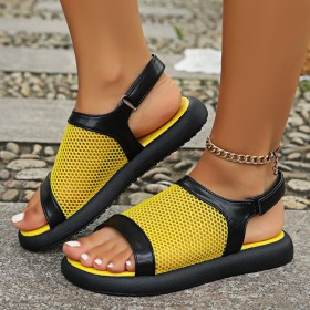 Thick Soled Mesh Casual Style Oversized Velcro Beach Shoes