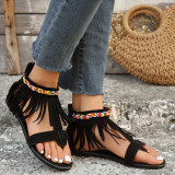 Round Toe Clipped Flat Bottomed Vacation Sandals That Caused Controversy