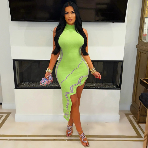Irregular Dress with Sleeveless Wave Print
