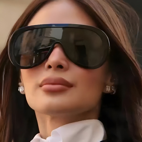 Conjoined Large Frame Sunglasses