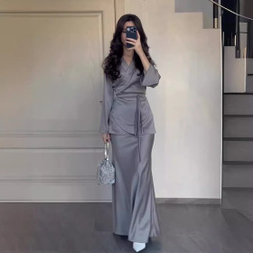 Satin Patchwork Waist Long Skirt Suit