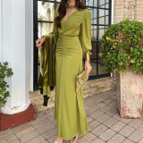 V-neck Waist-hugging Dress