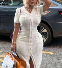 Slim Fit V-neck Knitted Dress