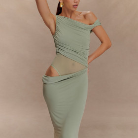 Pleated One-shoulder Waist-exposed Slim Dress