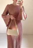 Casual Solid Color Round Neck Flared Sleeve Pleated Dress