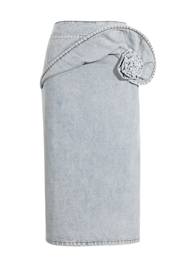 Three-dimensional Pinched Rose Water Washing Denim Pencil Skirt