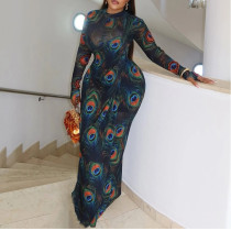 Hip-covered Skirt with a Slim Thigh Neck Long Sleeve Slim Dress