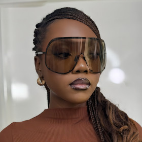 Extra Large Frame Polarized One-piece Sunglasses Outdoor Driving Windproof Sand