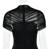 Sexy Navel-baring Hottie’s Butt-covering Pleated Long Skirt