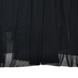 Sexy Navel-baring Hottie’s Butt-covering Pleated Long Skirt