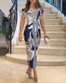 Retro Patterned Long-sleeved Slim Fit Deep V Tight Hip-hugging Midi Skirt