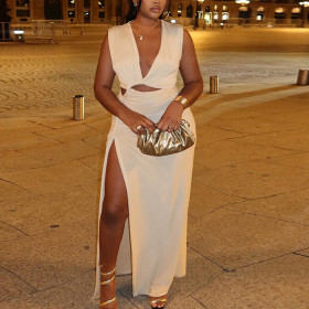 Solid Color Dress with Oblique V-neck, One-shoulder, Sleeveless and Irregular Slit Skirt