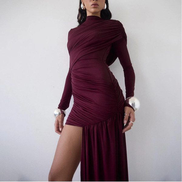 Solid Color Round Neck Gathered Hip-hugging Ribbon Long-sleeved Slim Dress