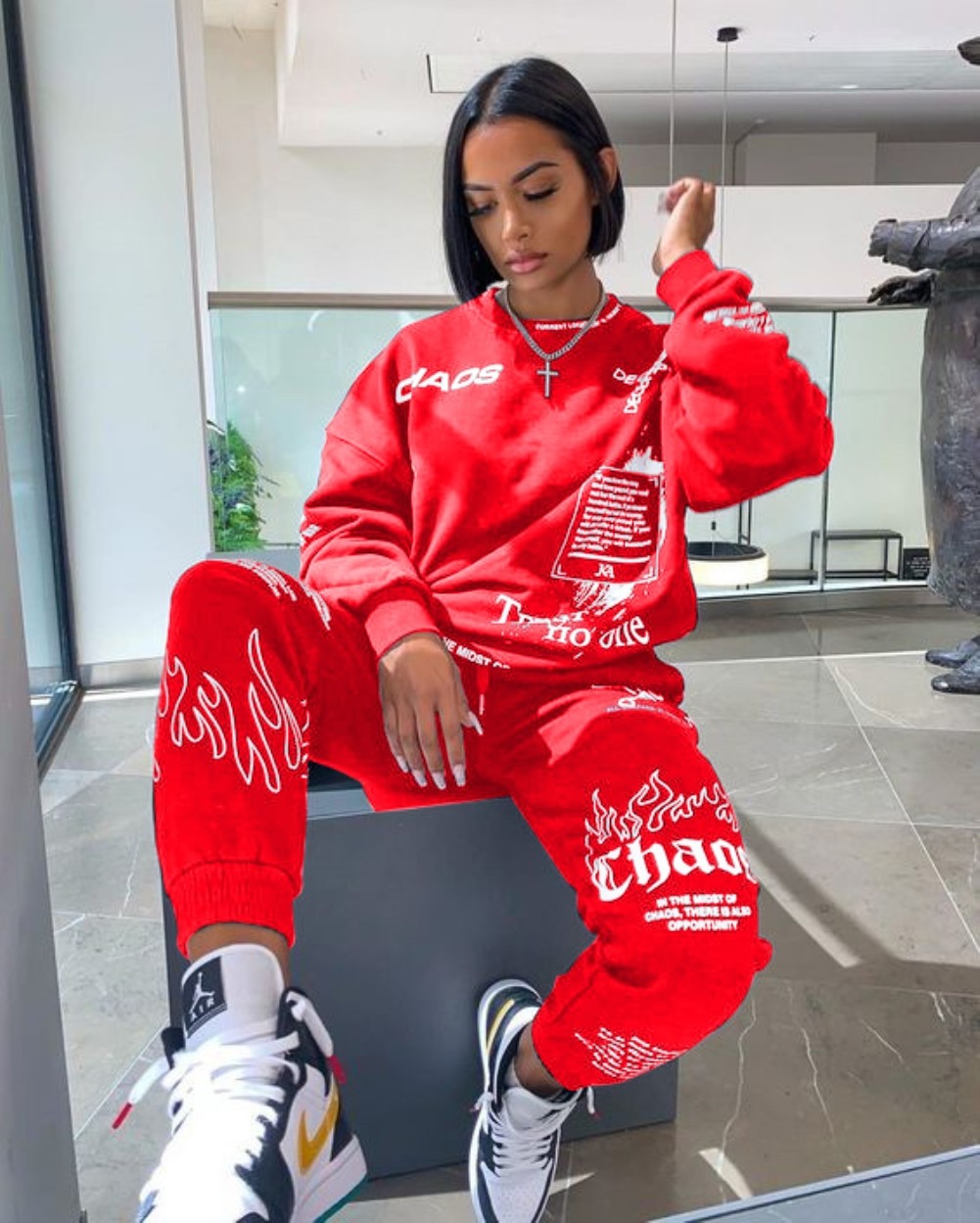 Wholesale Street Style Print Round Neck Matching Sweatsuit | Global Lover
