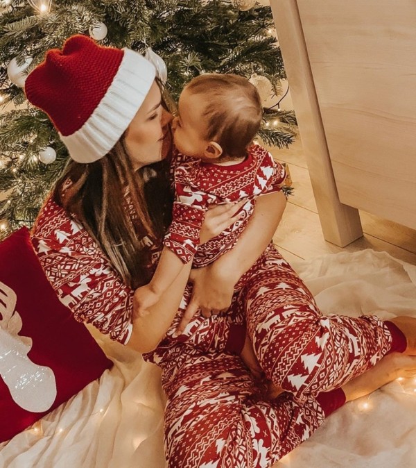 Christmas Family Mom Shirt and Pants Pajama Set