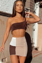 Conjunto de minifalda y top corto de un hombro de color bloque sexy de verano