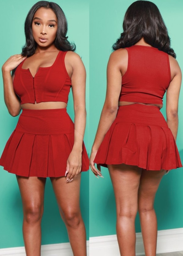 Summer Sports Red Zipper Vest and Pleated Skirt Set