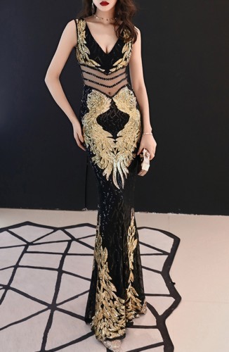 Summer Formal Black Sequin Sleeveless V-Neck Mermaid Evening Dress