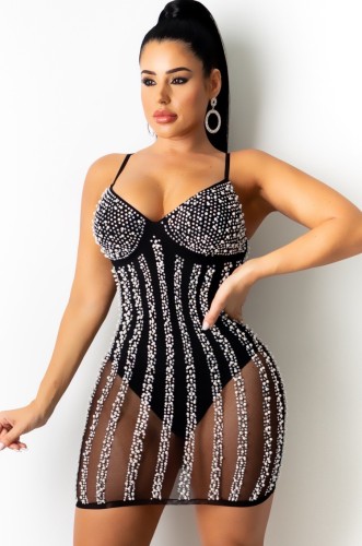 Mini vestido ajustado con tirantes negros sexy de verano