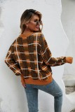 Suéter regular con cuello redondo y estampado de cuadros de otoño